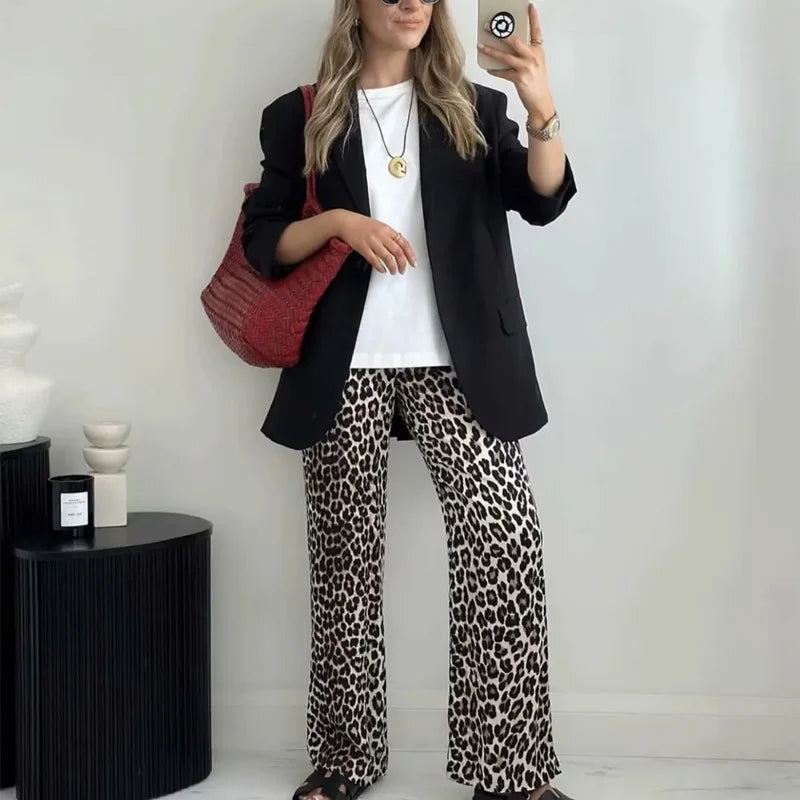 TRAF Calça Cintura Alta Estilo Leopardo