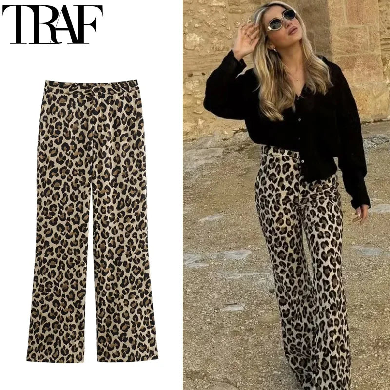 TRAF Calça Cintura Alta Estilo Leopardo